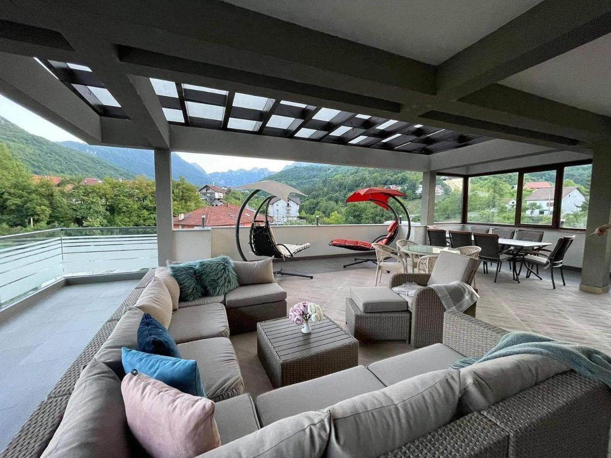 Hotel Novalic คอนยิค ภายนอก รูปภาพ